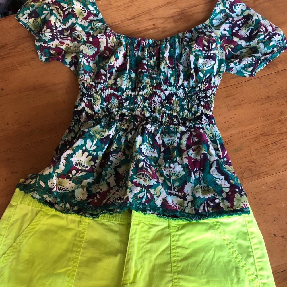 Mossimo supply co ruffle top